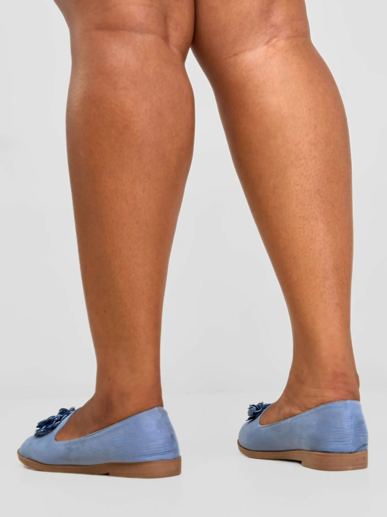 Be Unique Timeless Flowerhead Loafers- Blue