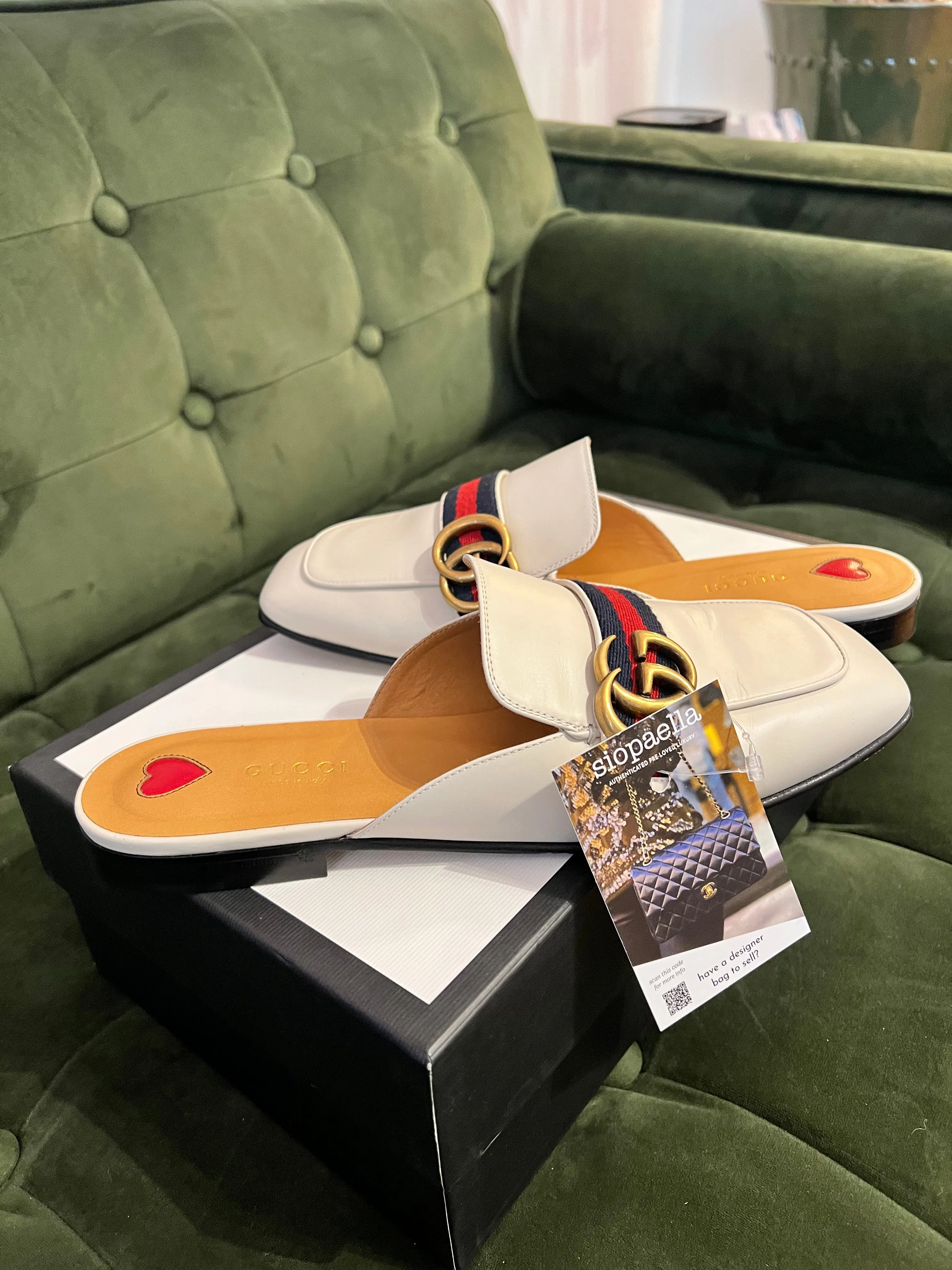 Gucci Size White Leather Slip Ons - uk 5.5