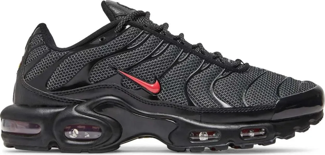 Nike Air Max Plus 'Metal Mesh Black Red' (2021)